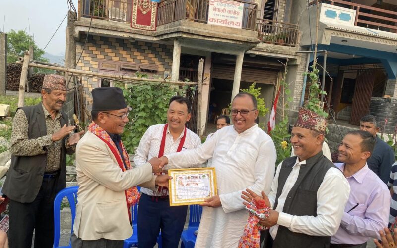 नवनियुक्त अर्थमन्त्रीलाई सम्मानै सम्मान